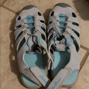 Swim shoes